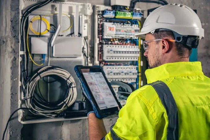 montagem de sistemas de proteção elétrica